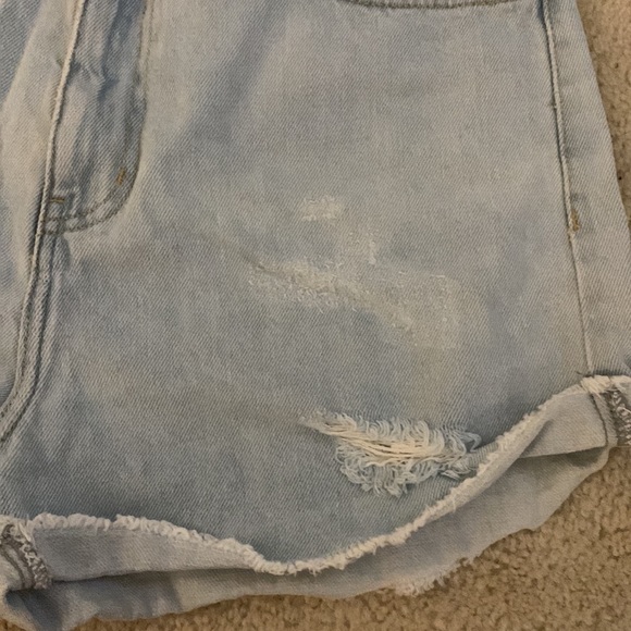 F21 High Rise Mom Shorts - NWOT - Picture 2 of 3